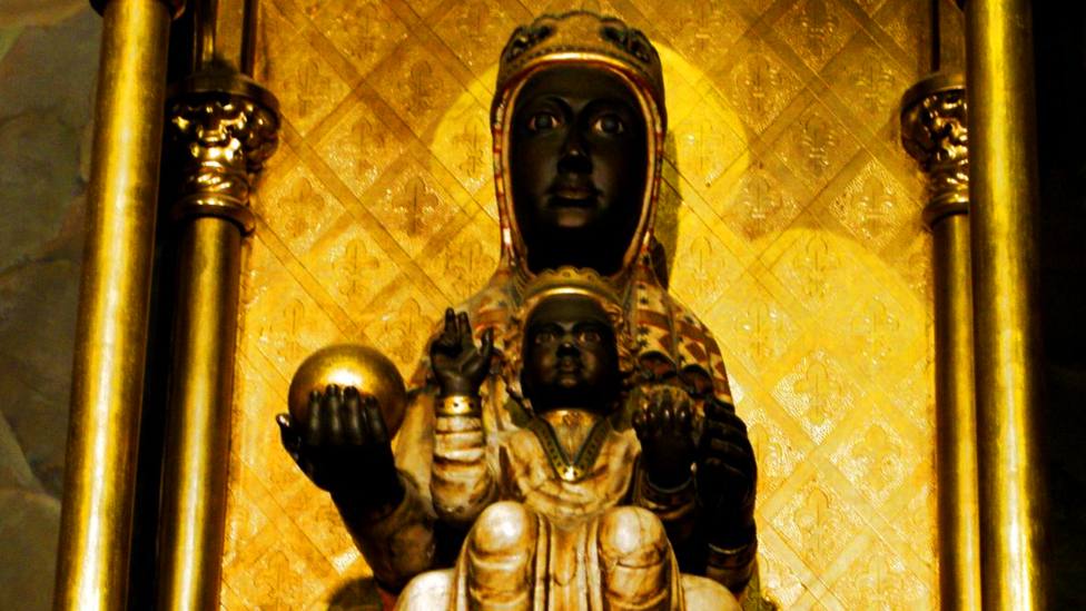 Oración a la Virgen de Montserrat para el amor